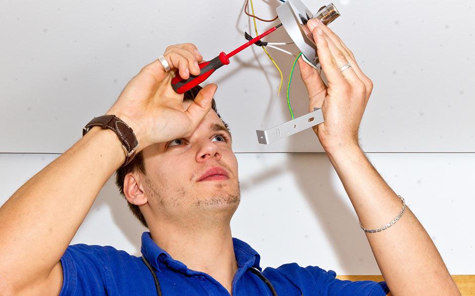 tarif d'un électricien Linas